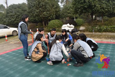 学生为什么青睐拓展训练